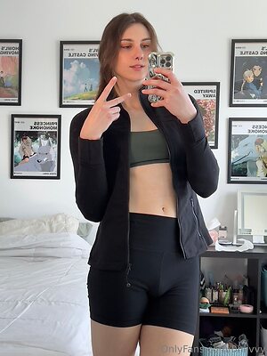 0hlivvy Nude Leaked Photo #34