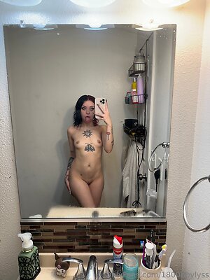 1800bbylyss Nude Leaked Photo #39