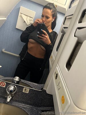 50shadesofrae Nude Leaked Photo #15