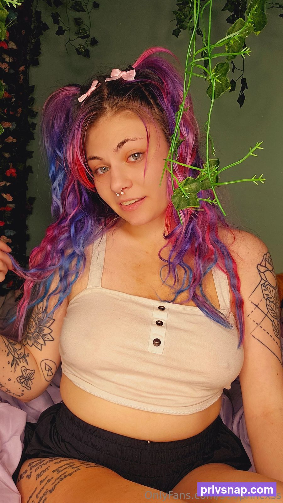 999princxss (ᴘʀɪɴᴄxꜱꜱ) Nude Leaked Photo #4