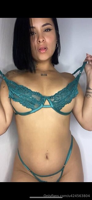 a-gel Nude Leaked Photo #10