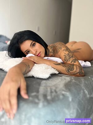 a-gel Nude Leaked Photo #25