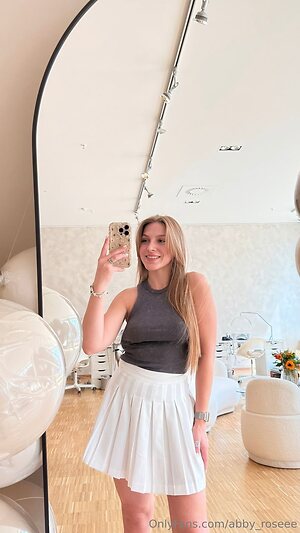 abby roseee Nude Leaked Photo #59