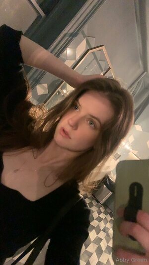 abbygreen698698 Nude Leaked Photo #22