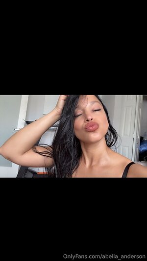 abella anderson Nude Leaked Photo #10