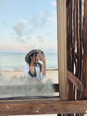 abellobianc Nude Leaked Photo #32