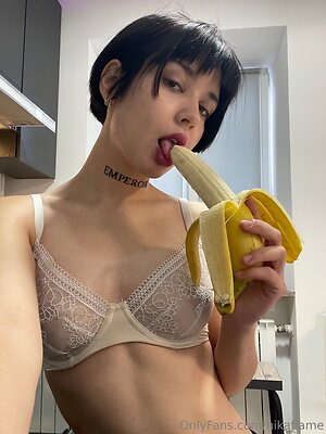ada wong Nude Leaked Photo #5