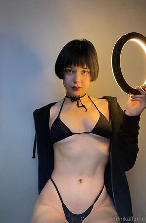 ada wong Nude Leaked Photo #15