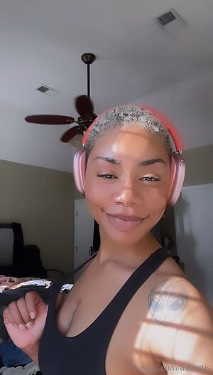 adiontis Nude Leaked Photo #12