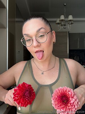 adorable cassie Nude Leaked Photo #21