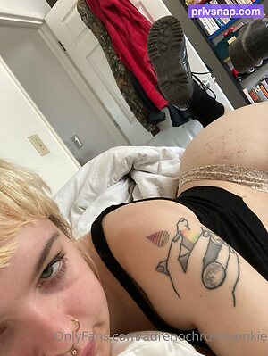 adrenochromejunkie Nude Leaked Photo #25