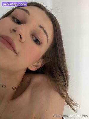aerints Nude Leaked Photo #31