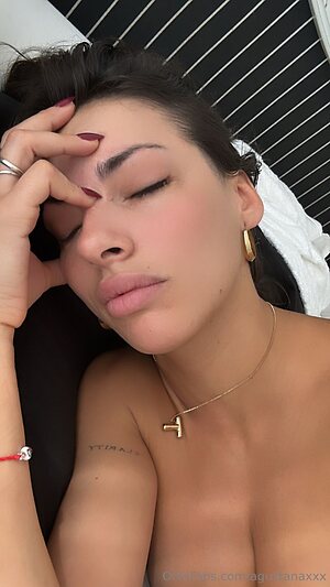 aguztanaxxx Nude Leaked Photo #18