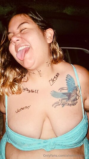 ahoelottathot Nude Leaked Photo #10
