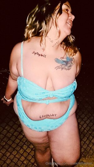 ahoelottathot Nude Leaked Photo #25