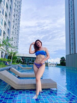 aileenth69 Nude Leaked Photo #18