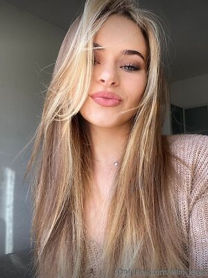 ailin kaya Nude Leaked Photo #9