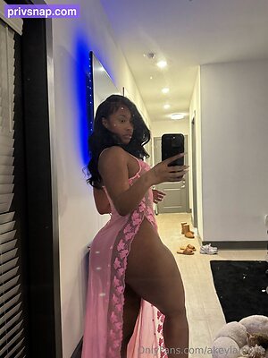 akeylamarie Nude Leaked Photo #26