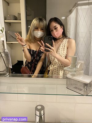 akiminini Nude Leaked Photo #35