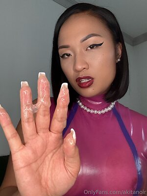 akitanoire Nude Leaked Photo #10