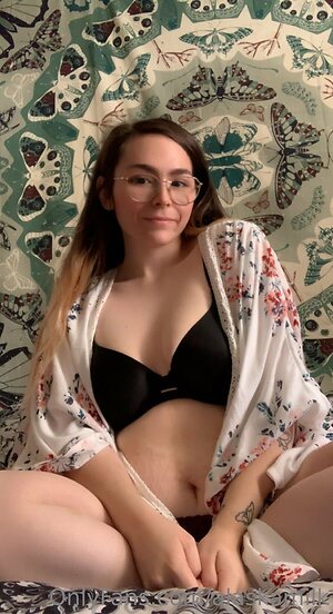 alaskamilk Nude Leaked Photo #14
