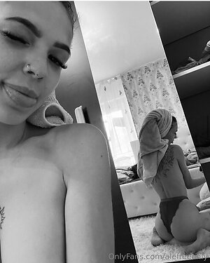 alefreeonly Nude Leaked Photo #18