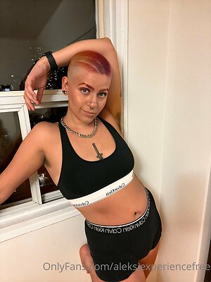 aleksiexperiencefree Nude Leaked Photo #18