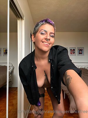 aleksiexperiencefree Nude Leaked Photo #19
