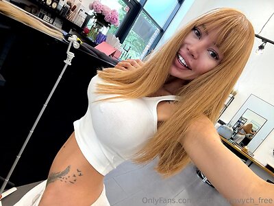 alena omovych free