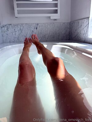 alena omovych free Nude Leaked Photo #23