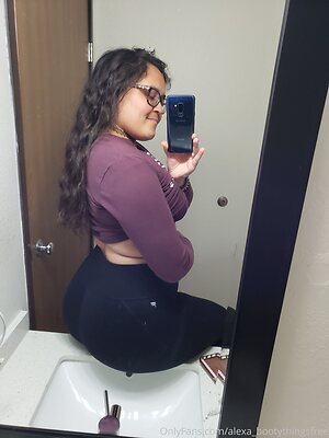 alexa bootythingsfree Nude Leaked Photo #19