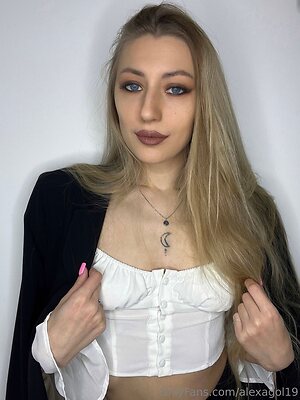alexagol19 Nude Leaked Photo #27