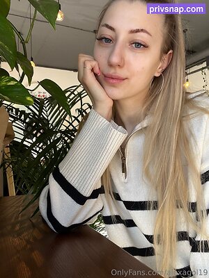 alexagol19 Nude Leaked Photo #39
