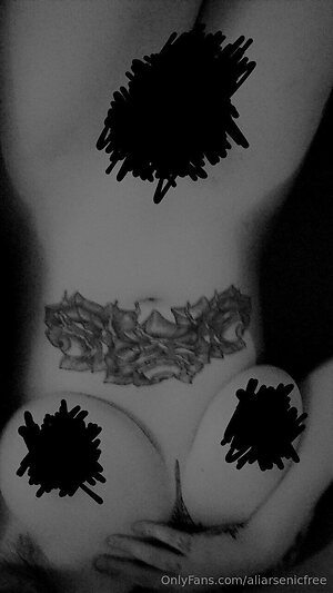aliarsenicfree Nude Leaked Photo #2