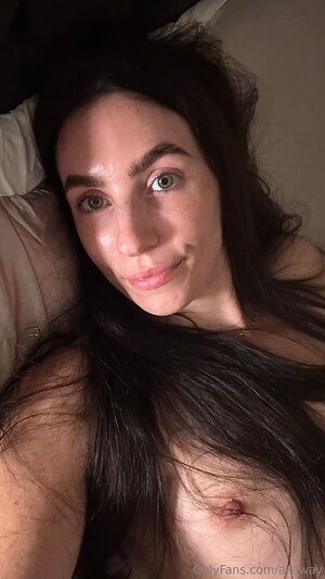 aliaway Nude Leaked Photo #28
