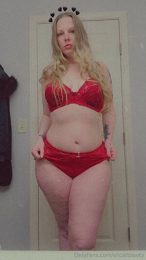 alicattbooty Nude Leaked Photo #3