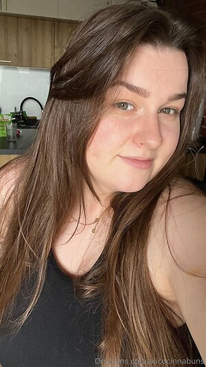 alicecinnabuns