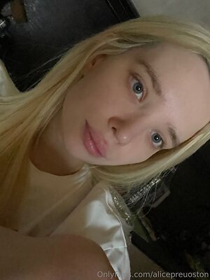 alicepreuoston Nude Leaked Photo #4