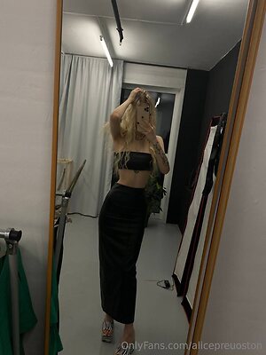 alicepreuoston Nude Leaked Photo #23