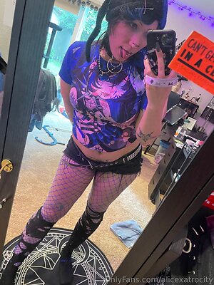 alicexatrocity Nude Leaked Photo #17