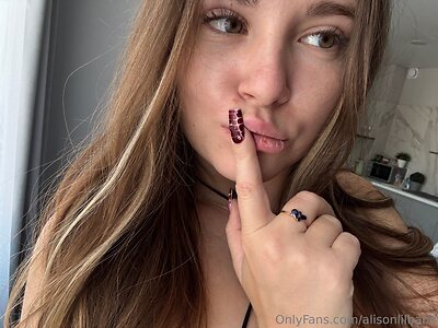 alisonlilbaby Nude Leaked Photo #6