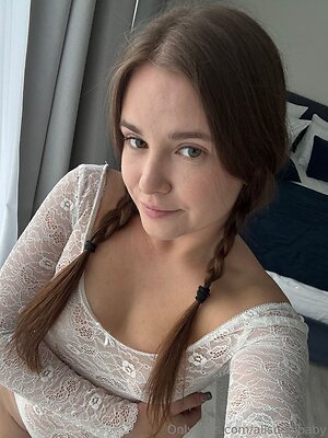 alisonlilbaby Nude Leaked Photo #24