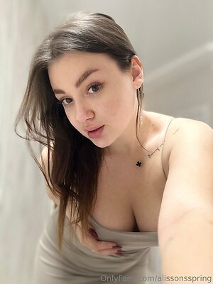 alissonsspring Nude Leaked Photo #16