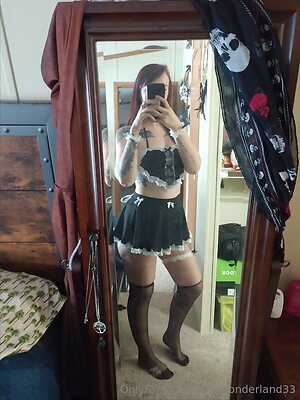 alliswonderland33 Nude Leaked Photo #6