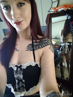 alliswonderland33 Nude Leaked Photo #11