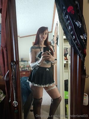 alliswonderland33 Nude Leaked Photo #15