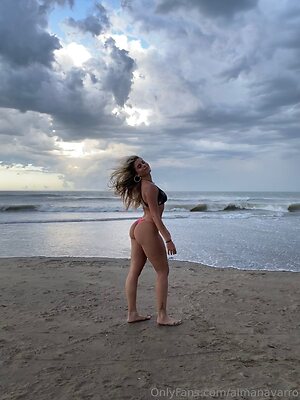 almanavarro Nude Leaked Photo #30