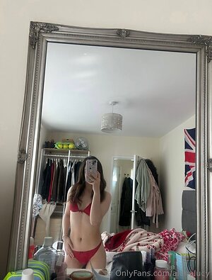 alohalucy Nude Leaked Photo #13