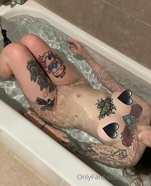 altriellity Nude Leaked Photo #17