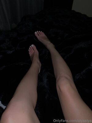 alyaalya Nude Leaked Photo #12